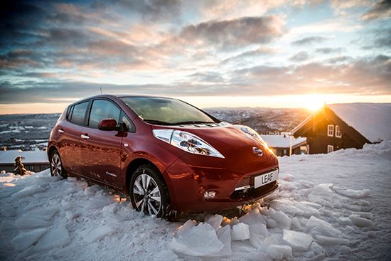 NISSAN LEAF